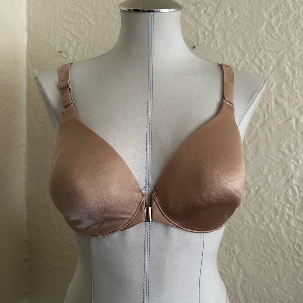 Soma Nude Beige Satin Front Closure Bra 36C